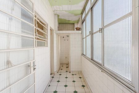 Apartamento à venda com 156m², 3 quartos e sem vaga Apartamento à venda com 156m², 3 quartos e sem vagaÁrea de Serviço