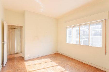 Apartamento à venda com 156m², 3 quartos e sem vaga Apartamento à venda com 156m², 3 quartos e sem vagaQuarto 1
