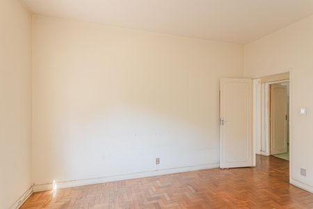 Apartamento à venda com 156m², 3 quartos e sem vaga Apartamento à venda com 156m², 3 quartos e sem vagaQuarto 2