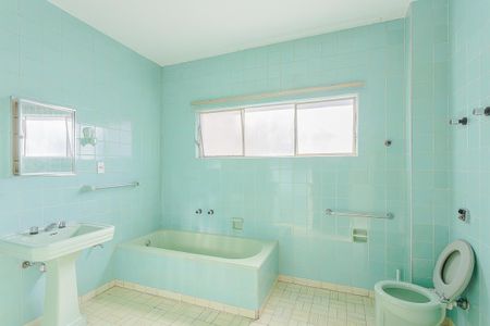 Apartamento à venda com 156m², 3 quartos e sem vaga Apartamento à venda com 156m², 3 quartos e sem vagaBanheiro 2