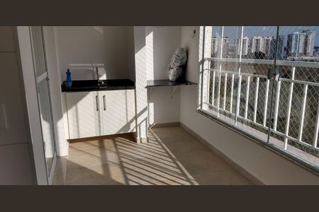 Apartamento para alugar com 69m², 2 quartos e 2 vagasVaranda