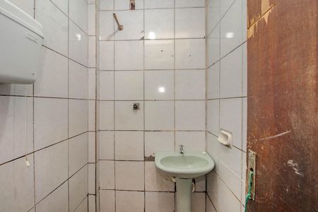 Casa para alugar com 50m², 2 quartos e sem vaga Casa para alugar com 50m², 2 quartos e sem vagaBanheiro