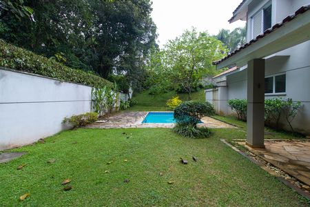 Casa de condomínio para alugar com 550m², 4 quartos e 2 vagas Casa de condomínio para alugar com 550m², 4 quartos e 2 vagasÁrea externa