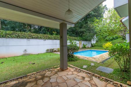 Varanda  de casa de condomínio para alugar com 4 quartos, 550m² em Vila Hortencia, Cotia