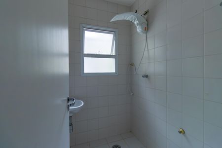 Casa de condomínio para alugar com 550m², 4 quartos e 2 vagas Casa de condomínio para alugar com 550m², 4 quartos e 2 vagasBanheiro de serviço