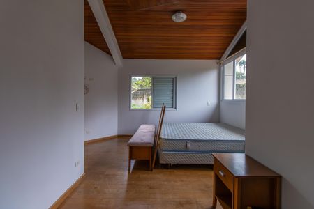 Casa de condomínio para alugar com 550m², 4 quartos e 2 vagas Casa de condomínio para alugar com 550m², 4 quartos e 2 vagasQuarto 2 - Suíte master