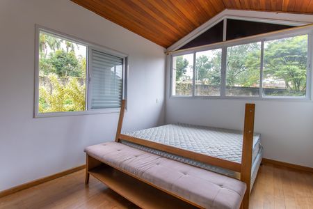Casa de condomínio para alugar com 550m², 4 quartos e 2 vagas Casa de condomínio para alugar com 550m², 4 quartos e 2 vagasQuarto 2 - Suíte master