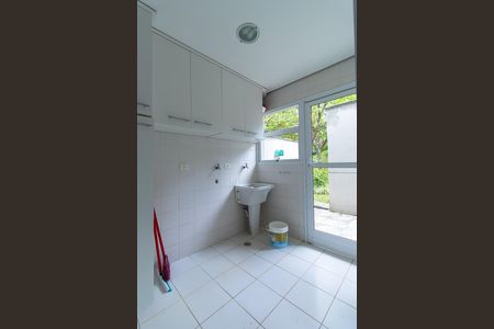 Casa de condomínio para alugar com 550m², 4 quartos e 2 vagas Casa de condomínio para alugar com 550m², 4 quartos e 2 vagasÁrea de Serviço