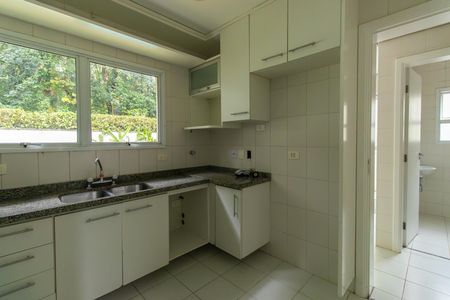Casa de condomínio para alugar com 550m², 4 quartos e 2 vagas Casa de condomínio para alugar com 550m², 4 quartos e 2 vagasCozinha