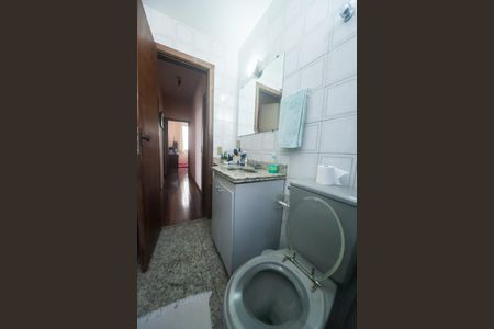 Banheiro Social de apartamento à venda com 3 quartos, 95m² em Buritis, Belo Horizonte