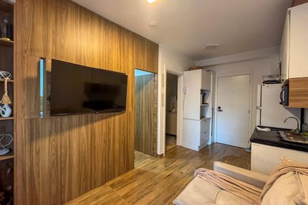 Sala de apartamento para alugar com 1 quarto, 32m² em Vila Gumercindo, São Paulo