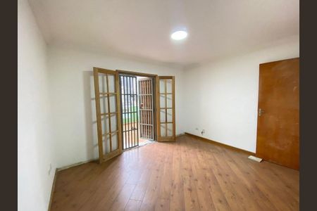 Casa à venda com 380m², 4 quartos e 4 vagas