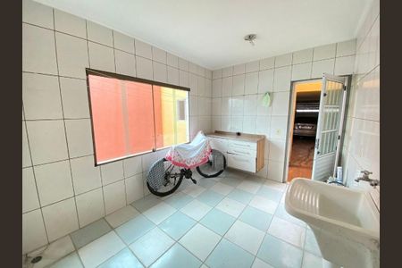 Casa à venda com 380m², 4 quartos e 4 vagas