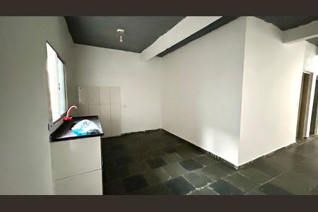 Casa para alugar com 55m², 1 quarto e 2 vagas Casa para alugar com 55m², 1 quarto e 2 vagasCozinha