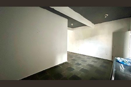 Casa para alugar com 55m², 1 quarto e 2 vagas Casa para alugar com 55m², 1 quarto e 2 vagasCozinha