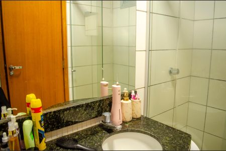 Apartamento à venda com 70m², 3 quartos e 1 vaga Apartamento à venda com 70m², 3 quartos e 1 vagaBanheiro da Suíte