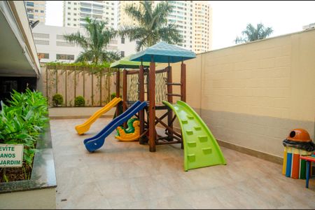 Apartamento à venda com 70m², 3 quartos e 1 vaga Apartamento à venda com 70m², 3 quartos e 1 vagaÁrea comum - Playground