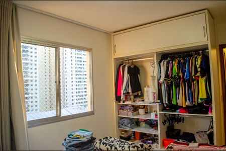 Apartamento à venda com 70m², 3 quartos e 1 vaga Apartamento à venda com 70m², 3 quartos e 1 vagaSuíte