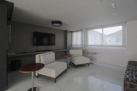 Apartamento à venda com 58m², 2 quartos e 1 vaga Apartamento à venda com 58m², 2 quartos e 1 vagaÁrea comum - Salão de festas