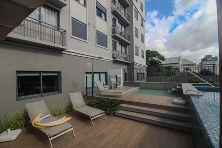 Apartamento à venda com 58m², 2 quartos e 1 vaga Apartamento à venda com 58m², 2 quartos e 1 vagaÁrea comum - Piscina