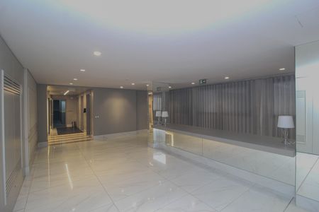 Apartamento à venda com 58m², 2 quartos e 1 vaga Apartamento à venda com 58m², 2 quartos e 1 vagaHall de entrada