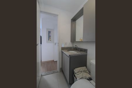 Apartamento à venda com 58m², 2 quartos e 1 vaga Apartamento à venda com 58m², 2 quartos e 1 vagaBanheiro da Suíte
