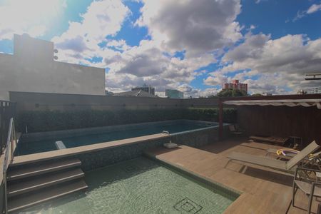 Apartamento à venda com 58m², 2 quartos e 1 vaga Apartamento à venda com 58m², 2 quartos e 1 vagaÁrea comum - Piscina
