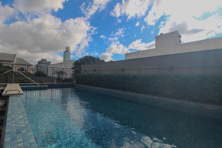 Apartamento à venda com 58m², 2 quartos e 1 vaga Apartamento à venda com 58m², 2 quartos e 1 vagaÁrea comum - Piscina