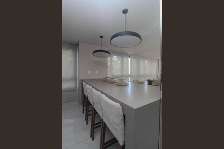Apartamento à venda com 58m², 2 quartos e 1 vaga Apartamento à venda com 58m², 2 quartos e 1 vagaÁrea comum - Salão de festas