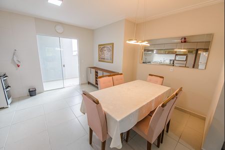 Apartamento para alugar com 210m², 3 quartos e 2 vagas Apartamento para alugar com 210m², 3 quartos e 2 vagasCozinha