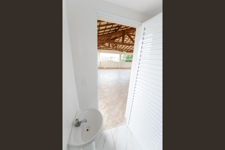 Apartamento para alugar com 210m², 3 quartos e 2 vagas Apartamento para alugar com 210m², 3 quartos e 2 vagasBanheiro de serviço