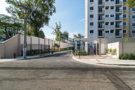 Fachada do Condomínio de apartamento à venda com 2 quartos, 48m² em Irajá, Rio de Janeiro