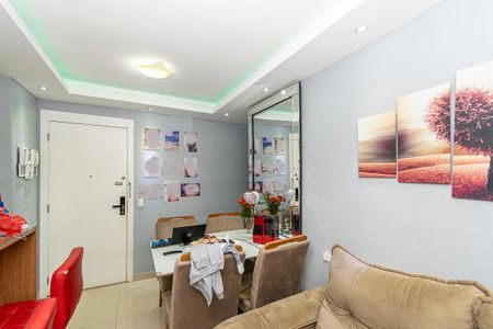 Sala de apartamento à venda com 2 quartos, 48m² em Irajá, Rio de Janeiro