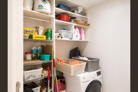 Area de serviço de apartamento à venda com 3 quartos, 144m² em Alphaville, Santana de Parnaíba