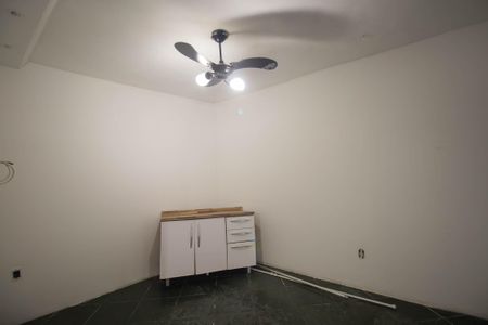 Casa para alugar com 50m², 2 quartos e 1 vagaSala