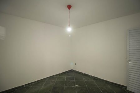 Quarto 1 de casa para alugar com 2 quartos, 50m² em Nova Cidade, São Gonçalo