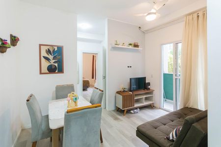 Sala de apartamento para alugar com 1 quarto, 43m² em Santo Cristo, Rio de Janeiro
