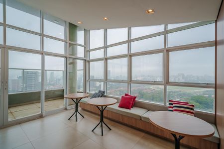 Studio para alugar com 32m², 1 quarto e 1 vagaÁrea comum - Salão de festas