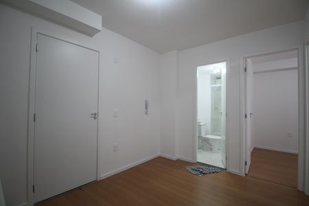 Sala/Cozinha de apartamento para alugar com 2 quartos, 30m² em Jardim Monte Kemel, São Paulo