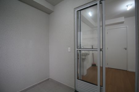 varanda de apartamento para alugar com 2 quartos, 30m² em Jardim Monte Kemel, São Paulo