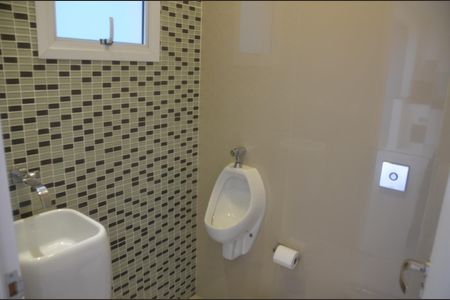 Foto 13 de casa para alugar com 3 quartos, 234m² em Mirandópolis, São Paulo