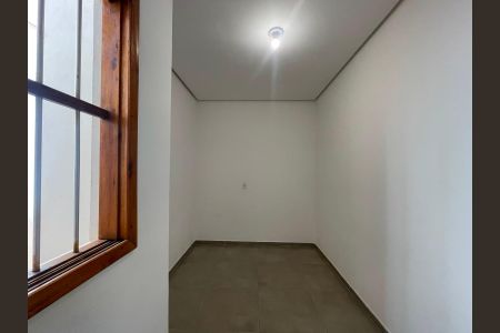 Casa para alugar com 51m², 2 quartos e 1 vaga