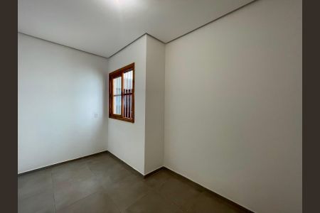 Casa para alugar com 51m², 2 quartos e 1 vaga