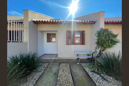 Casa para alugar com 51m², 2 quartos e 1 vaga