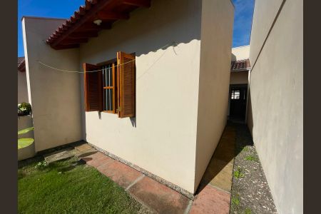 Casa para alugar com 51m², 2 quartos e 1 vaga