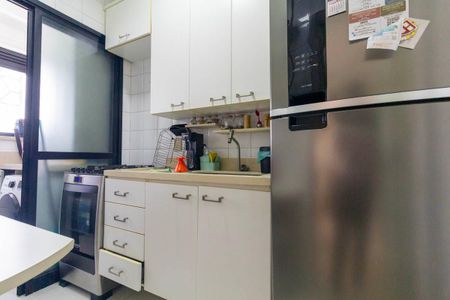 Apartamento à venda com 40m², 1 quarto e 1 vaga Apartamento à venda com 40m², 1 quarto e 1 vagaCozinha e Área de Serviço