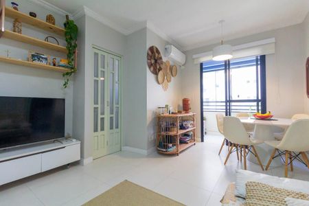 Apartamento à venda com 40m², 1 quarto e 1 vaga Apartamento à venda com 40m², 1 quarto e 1 vagaSala