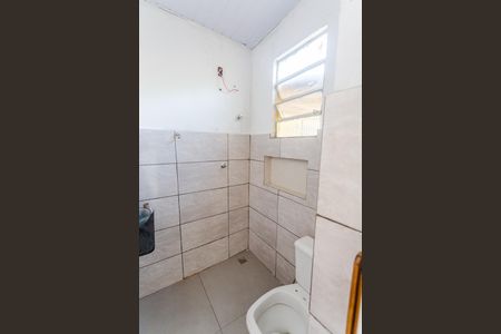 Casa para alugar com 66m², 2 quartos e sem vagaBanheiro Social