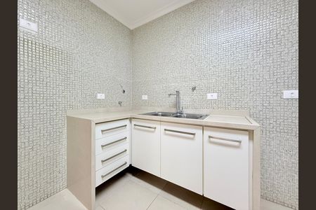 Apartamento para alugar com 97m², 2 quartos e 2 vagas Apartamento para alugar com 97m², 2 quartos e 2 vagasCozinha