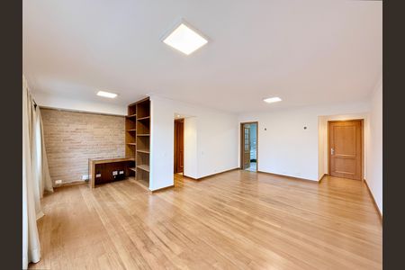 Apartamento para alugar com 97m², 2 quartos e 2 vagas